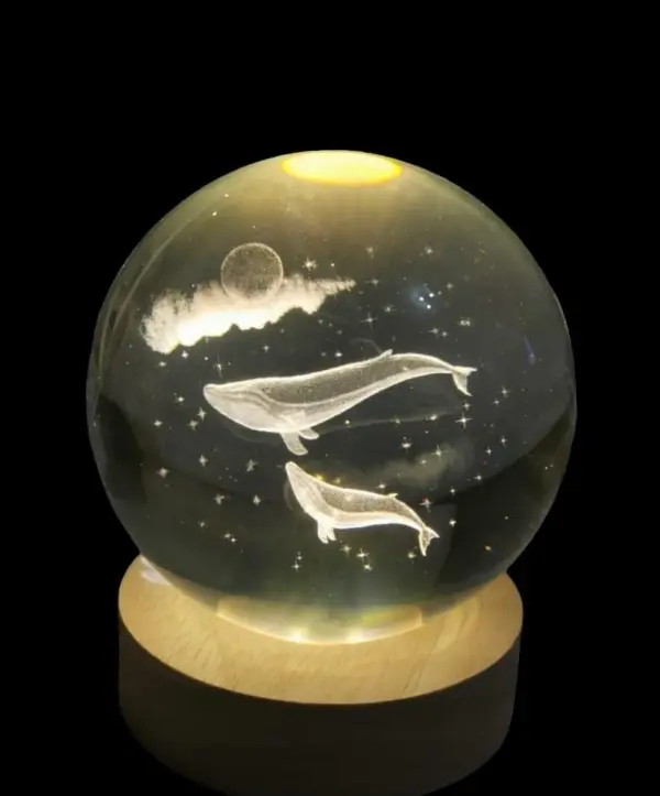 Whales Under the moon Crystal Ball - 8cm